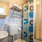 Hiska 231, 2 Karti Za Terme 3000, Nyaraló